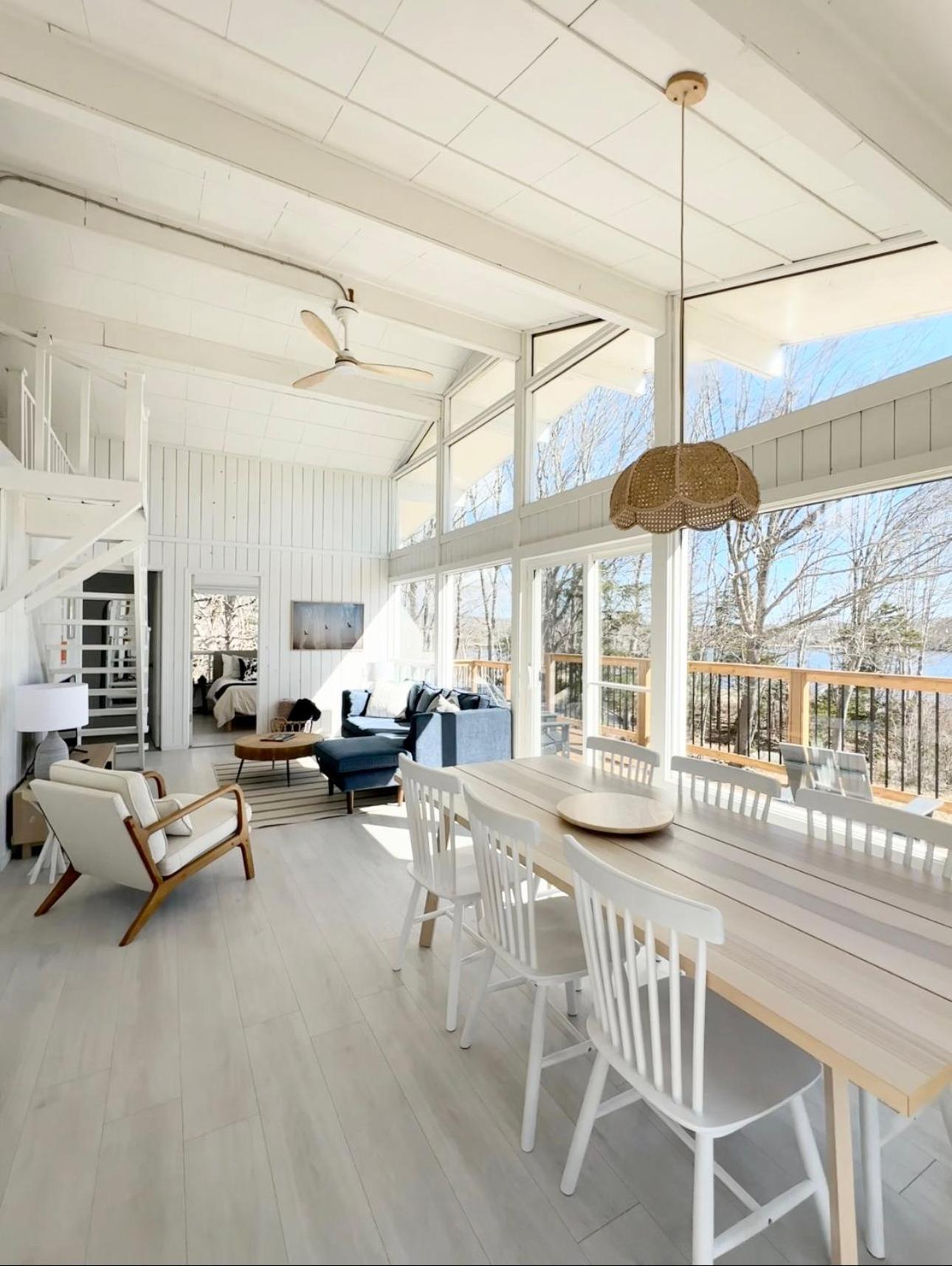 Blissful Oceanfront Cottage In Port Mouton 외부 사진